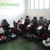 Scooter carrozzina elettrica per anziani-disabili