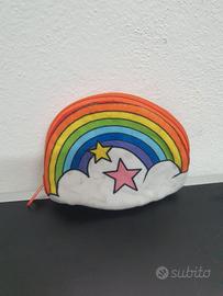 Astuccio a mezza luna arcobaleno