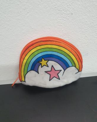 Astuccio a mezza luna arcobaleno