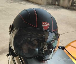 casco jet ducati