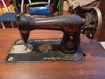 Macchina da cucire Singer 