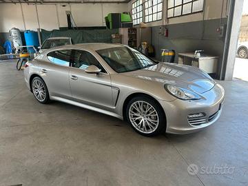 porsche Panamera 4s km 126.000 