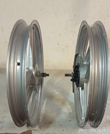 Cerchi motorino Malaguti 3 razze