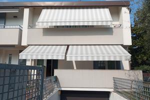 Porzione di testa con ampio giardino