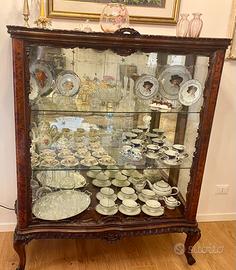 vetrinetta cristalliera