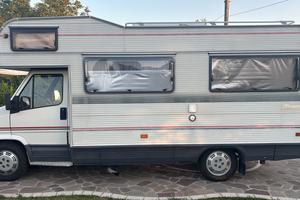 Camper arca Europa 400 su Fiat ducato 2500td
