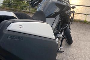 Moto Suzuki 650DL perfetta