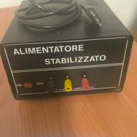 Alimentatore stabilizzato 12,5 V  , 12 A