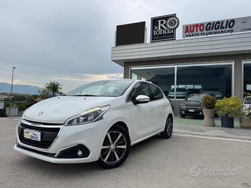 Peugeot 208 PureTech 82 5p. GPL Allure