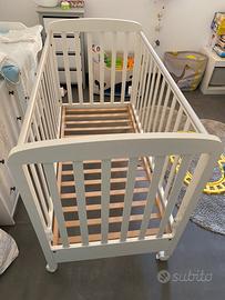 Lettino e cassetiera picci