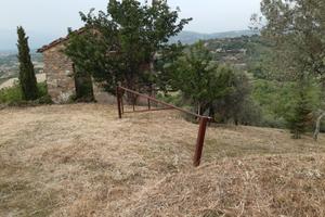 Terreno di 4.200 mq con rudere e vista panoramica