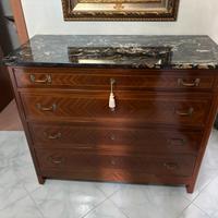 Antico Mobile del 1800