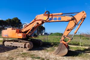Escavatore Hitachi 215