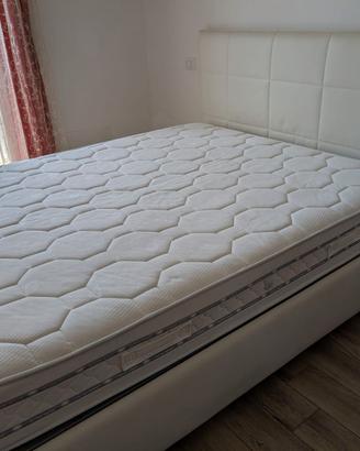 Letto matrimoniale contenitore