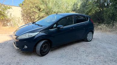 Ford Fiesta GPL + benzina Titanium