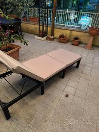  divanetti  e lettino  da esterno  con cuscini