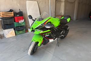 Kawasaki zx 10 r