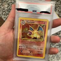 CHARIZARD SET BASE