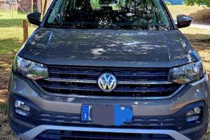 Auto Volkswagen T-CROSS 