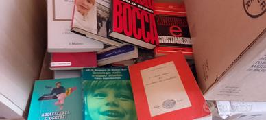 LIBRI IN BLOCCO