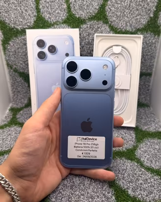 IPhone 18 Pro 256gb Blu - 🔋100% 20 cicli PERFETTO