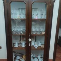 Vetrina in arte povera 