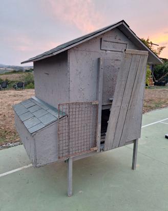 Pollaio per galline