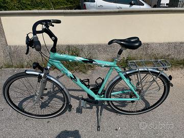 Bicicletta Bianchi Country Road cicloturismo.