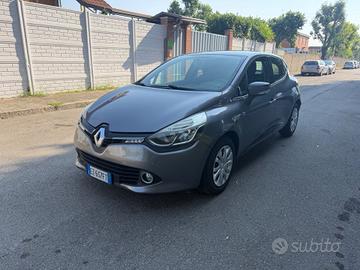 Renault Clio 1.2 75CV GPL 5 porte Costume National