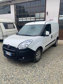 Fiat Doblo Doblò 1.4 T-Jet Natural Power PC-TN Car