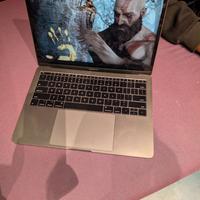 MacBook Pro 13” (2017) – PERFETTE CONDIZIONI – Int