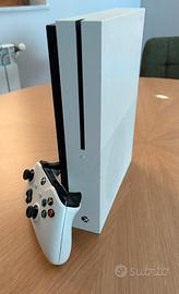 Xbox One S 1TB con 4 giochi