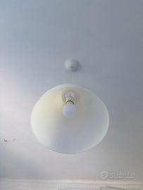Coppia lampade a sospensione bianche stile IKEA