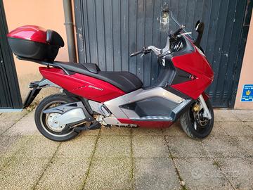 Gilera GP 800
