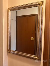 Specchio con cornice oro