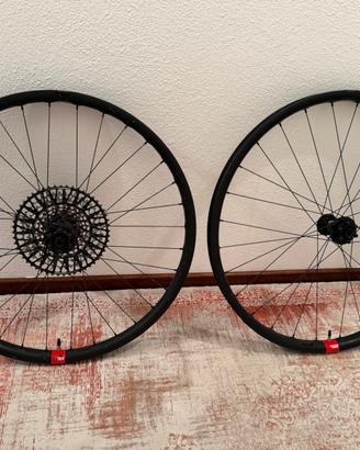 Reserve DH Mullet 29/27.5 i9 Carbon