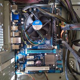 Scheda madre GIGABYTE GA-B75M-HD3