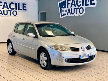 Renault Megane Mégane 1.5 dCi/105CV Grandtour Seri