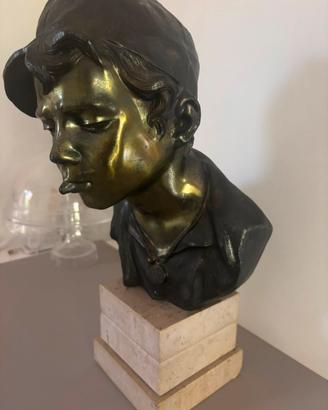 Busto scultura in metallo con base marmo