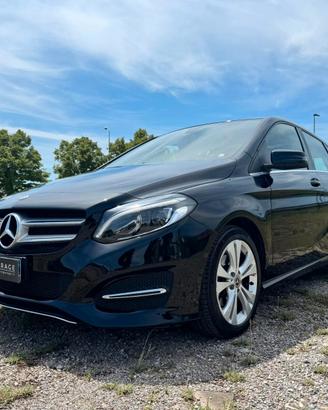 Mercedes-benz B 200 d Automatic Premium