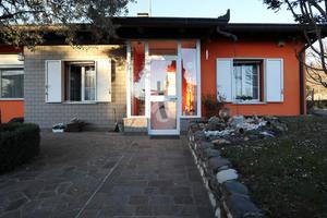 VILLA SINGOLA A MAGNANO IN RIVIERA