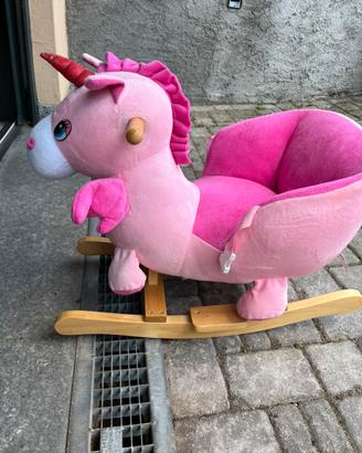 Cavallo a dondolo