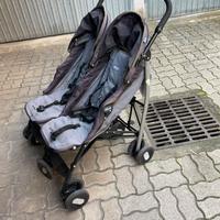 Passeggino gemellare