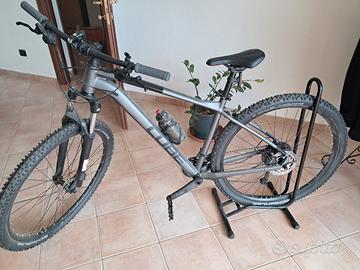  Mountain Bike Cube