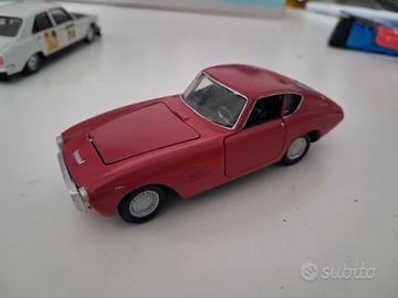 modellino politoys fiat  1500 gt ghia 1/43