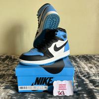 Nike Air  Jordan 1 high UNC toe