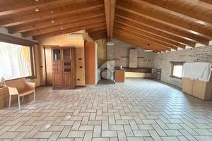 MONOLOCALE A CARPENEDOLO