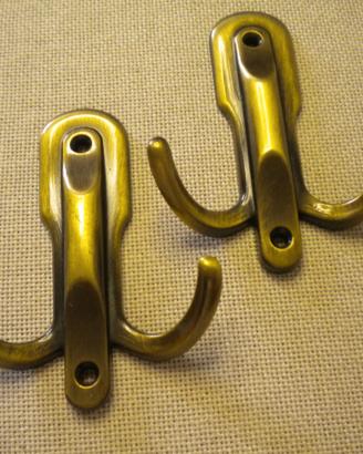 GANCI DOPPI MASSICCI IN OTTONE, BRONZATI, METALLO