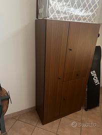 Mobiletto ante e cassetto