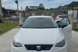 Seat Ibiza 1.6 95cv Allestimento FR - Anno 2018